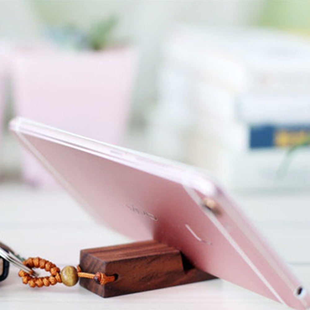 Universal Wooden Phone Holder – Compact Desk Stand for Smartphone